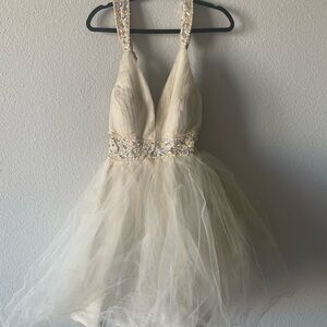 Elegant Cream Wedding Dress